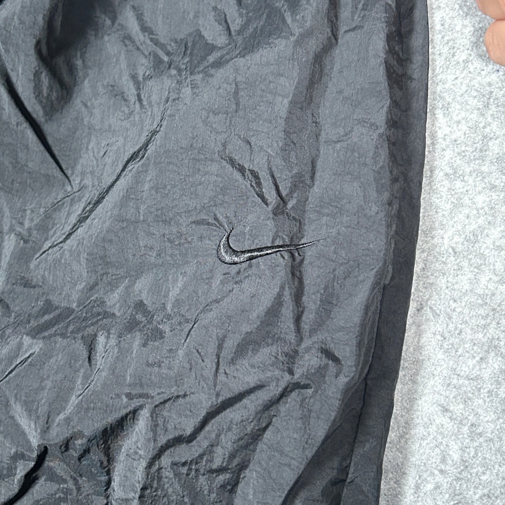 Vintage Nike Track Pants Mens M Black Windbreaker Joggers Swoosh Logo Baggy 90s - Picture 16 of 16